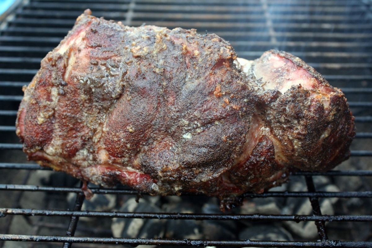 How Long To Smoke A Pork Shoulder At 250 For Prime Results