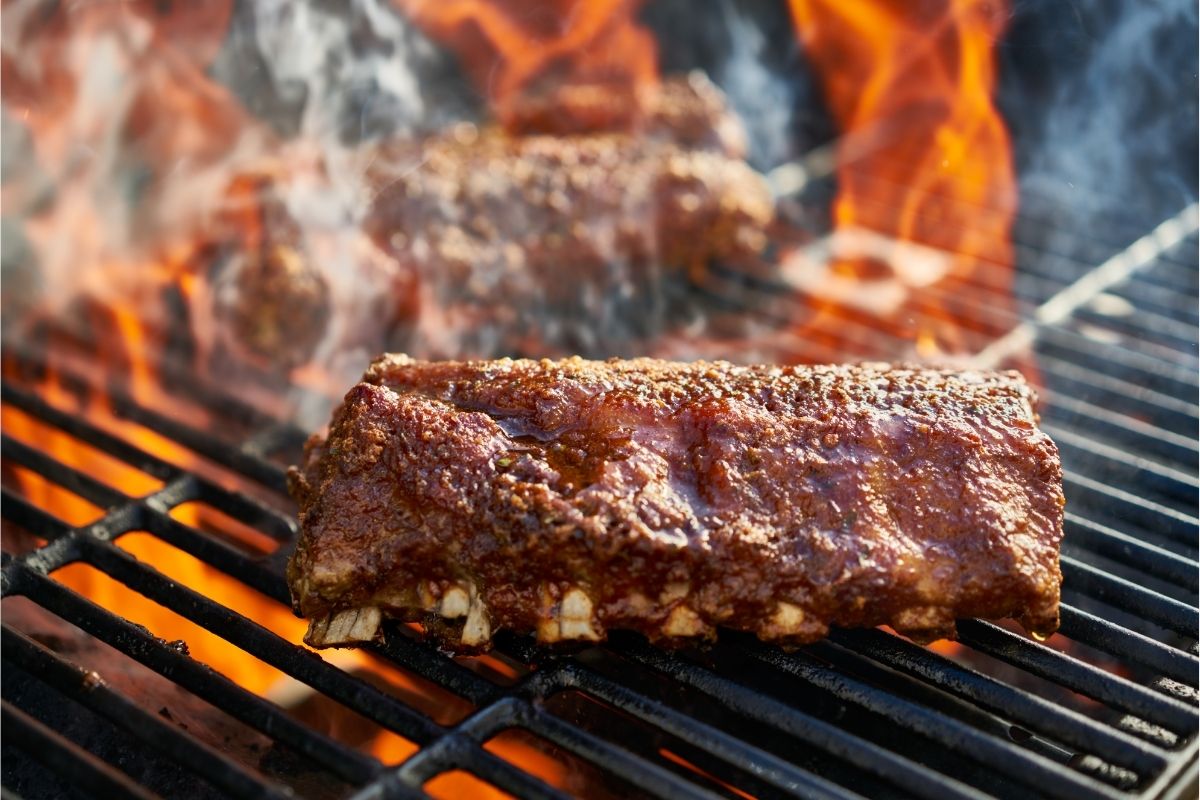 How Long To Smoke Ribs At 225 Degrees (The Ultimate Guide) (3)