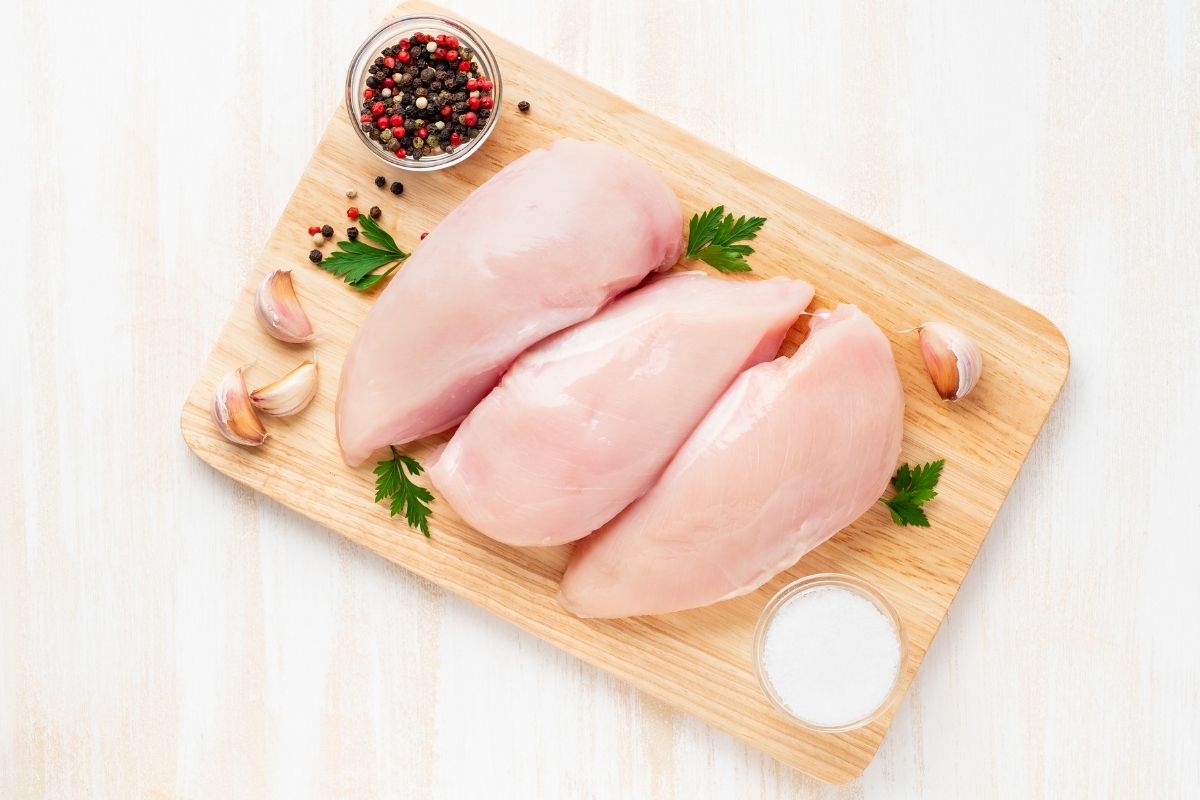 How Many Chicken Breasts In A Pound, And Why It Matters